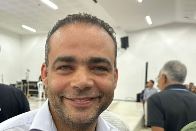 Em tom de ameaça candidato do PT em Lauro de Freitas diz que vai