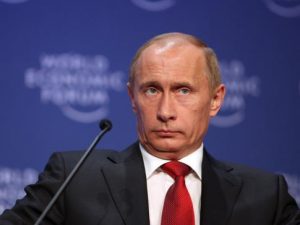 Mundo tem cerca de 200 milhões de desempregados, diz Putin em encontro de ministros