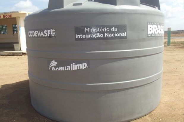 Denúncias destacam escândalo na contratação do fabricante de cisternas