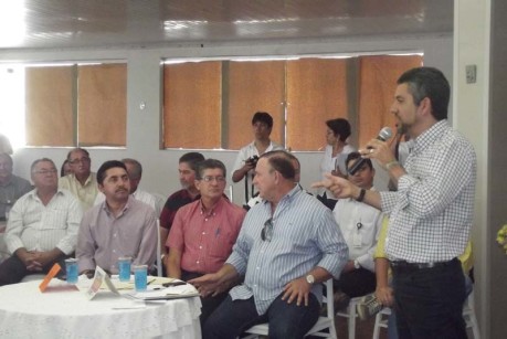 Presidente da Codevasf, Elmo Vaz lança projeto Canal do Sertão em Senhor do Bonfim