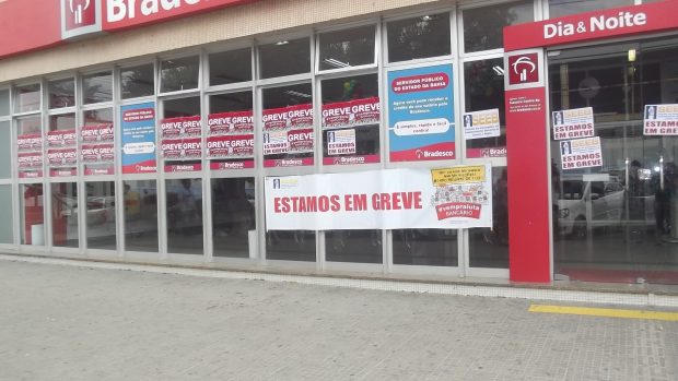 bancos-juazeiro-greve4