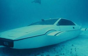 carro-submarino-james-bond