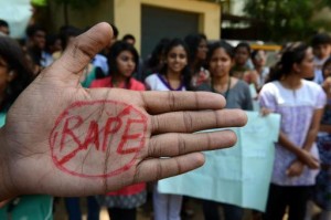 india-protesto-estupro