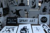 Obras do Banksy são vendidas por R$ 130 em barraca