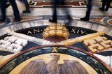 Banco do Vaticano publica contas pela primeira vez