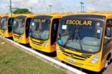 Ônibus escolares ainda aguardam resgate de prefeitos de cidades baianas