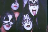 Livro celebra os 40 anos do Kiss, banda que redefiniu apresentações ao vivo
