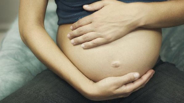 Instituto Butantan vai produzir vacina contra coqueluche para grávidas