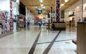 shopping vazio