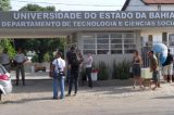 Governador da Bahia baixa decreto reconhecendo curso da UNEB, em Juazeiro