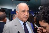 Paulo Souto critica “omissão” do Estado sobre falta de medicamentos em Irecê