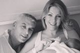 Ana Hickmann posta foto com seu “ursinho”