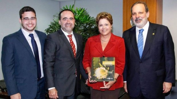 armando-monteiro-julio-lossio-e-dilma-624×351