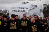 Policiais federais vão distribuir pizzas em protesto