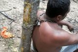 Mototaxista tem moto roubada e é preso a árvore na Bahia