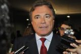 Senador Álvaro Dias oficializa saída do PSDB e vai para o PV