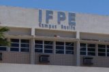 Fechando as portas mais cedo no IFPE Fechando as portas mais cedo no IFPE