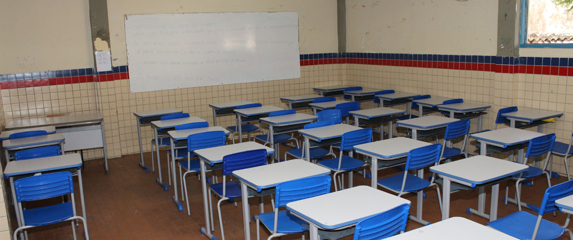 sala de aula vazia2