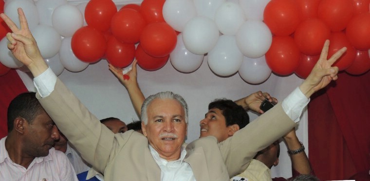 joseph de braços abertos grande