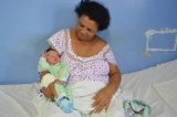 Aos 51 anos, mulher dá à luz 21º filho, em Aracaju