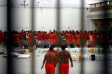 Sete detentos morrem durante rebelião em presídio Sete detentos morrem durante rebelião em presídio