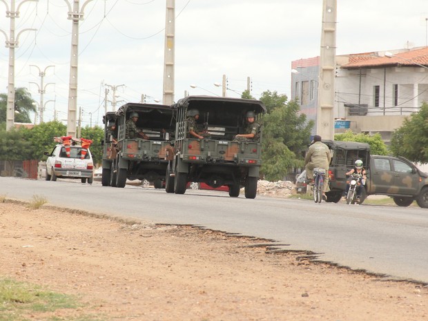 exercito carros