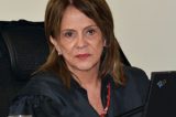 Desembargadores travam guerra de liminares para continuar nos cargos