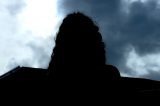 Menina de 13 anos tenta envenenar mãe Menina de 13 anos tenta envenenar mãe