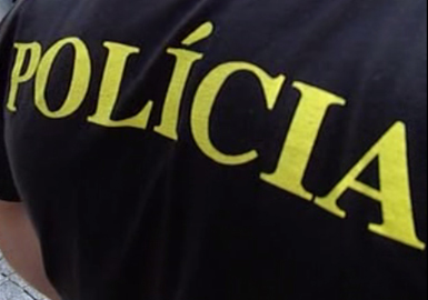 policia camisa costa