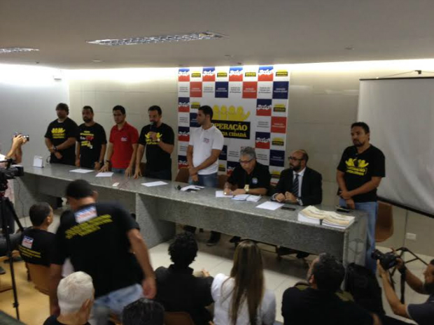 policia civil reuniao