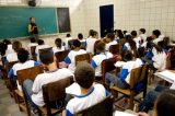 Com novo Plano de Carreira, salário de professores pode mais que dobrar; entenda