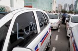 Bandidos que se passam por passageiros são o terror dos taxistas