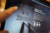 Escolas devem treinar crianças para usar Wikipédia, diz fundador do site