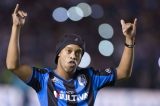 Ronaldinho Gaúcho aceita proposta e vai jogar pelo Fluminense