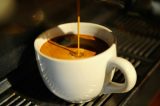 Beber café pode evitar volta do câncer de cólon, diz estudo