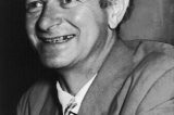 Morre o cientista Linus Pauling