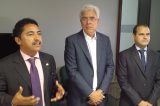Iniciativa do Governo do Estado, em benefício do professor, é comemorada pelo deputado Roberto Carlos Iniciativa do Governo do Estado, em benefício do professor, é comemorada pelo deputado Roberto Carlos