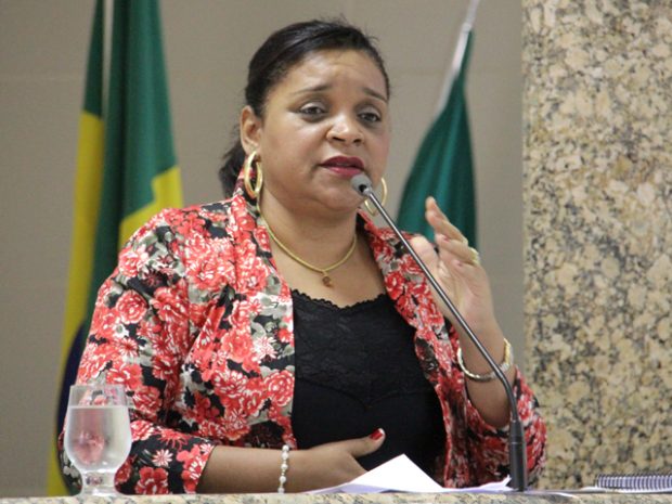 vereadora cristina costa