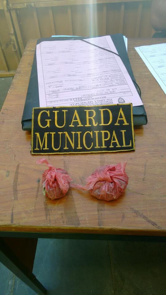 ilha maconha presa