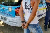 Garotão é detido com ‘baseado’ na Ilha do Fogo quando foi dá uma ‘bola’