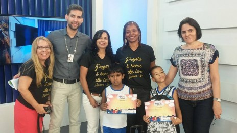 Filipe, Miranery, professora, gestora Vitor e Gustavo