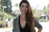 Alinne Moraes é internada às pressas