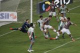 Flu bate Palmeiras no Rio e abre vantagem por vaga na final