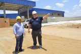 Secretário Paulo Bonfim visita as novas instalações da Revalle de Juazeiro