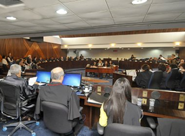 plenario stj