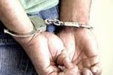 Homem é preso acusado de roubar fios