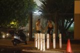 ‘Taradão’: Cauã é fotografado com loira em saída de academia