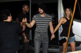Após assumir reconciliação com ex, Luan Santana troca beijos com Lexa