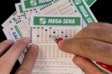 Confira os números da Mega-Sena sorteados nesta quarta-feira