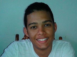 menino inteligente
